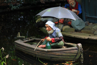 Efteling - krasnal na łowach