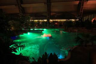 Tropical Islands - Laguna Bali